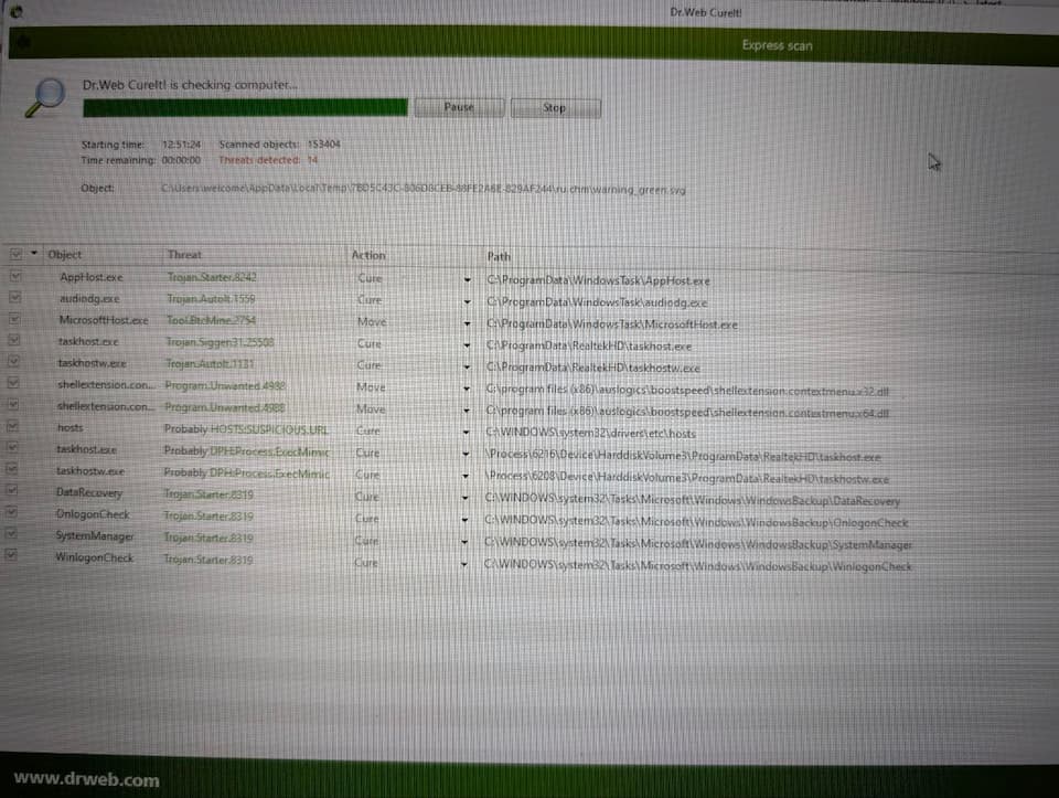 Как "добрые люди" мой ноут превратили в печку, или почему батарея сдулась за час?