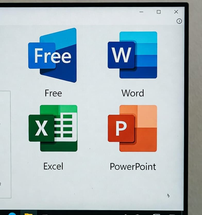 Какой офис бесплатно поставить на Windows в 2025? ТОП-5 аналогов без лицензионного геморроя